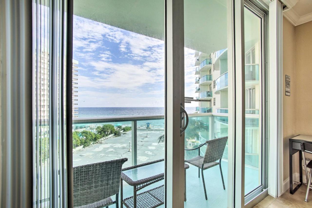 Grand Hollywood Apartment With Stunning Views! Exteriör bild